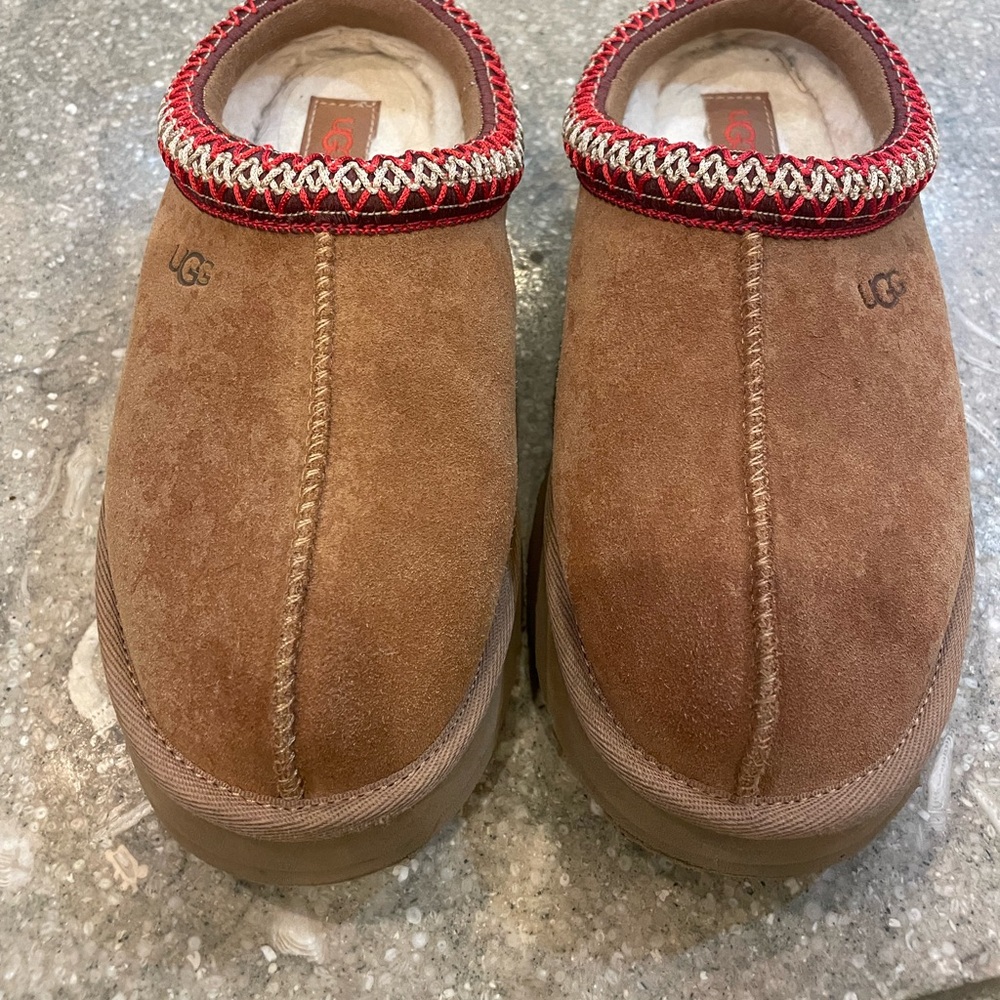 UGG platform tazz tasmin clogs size 2